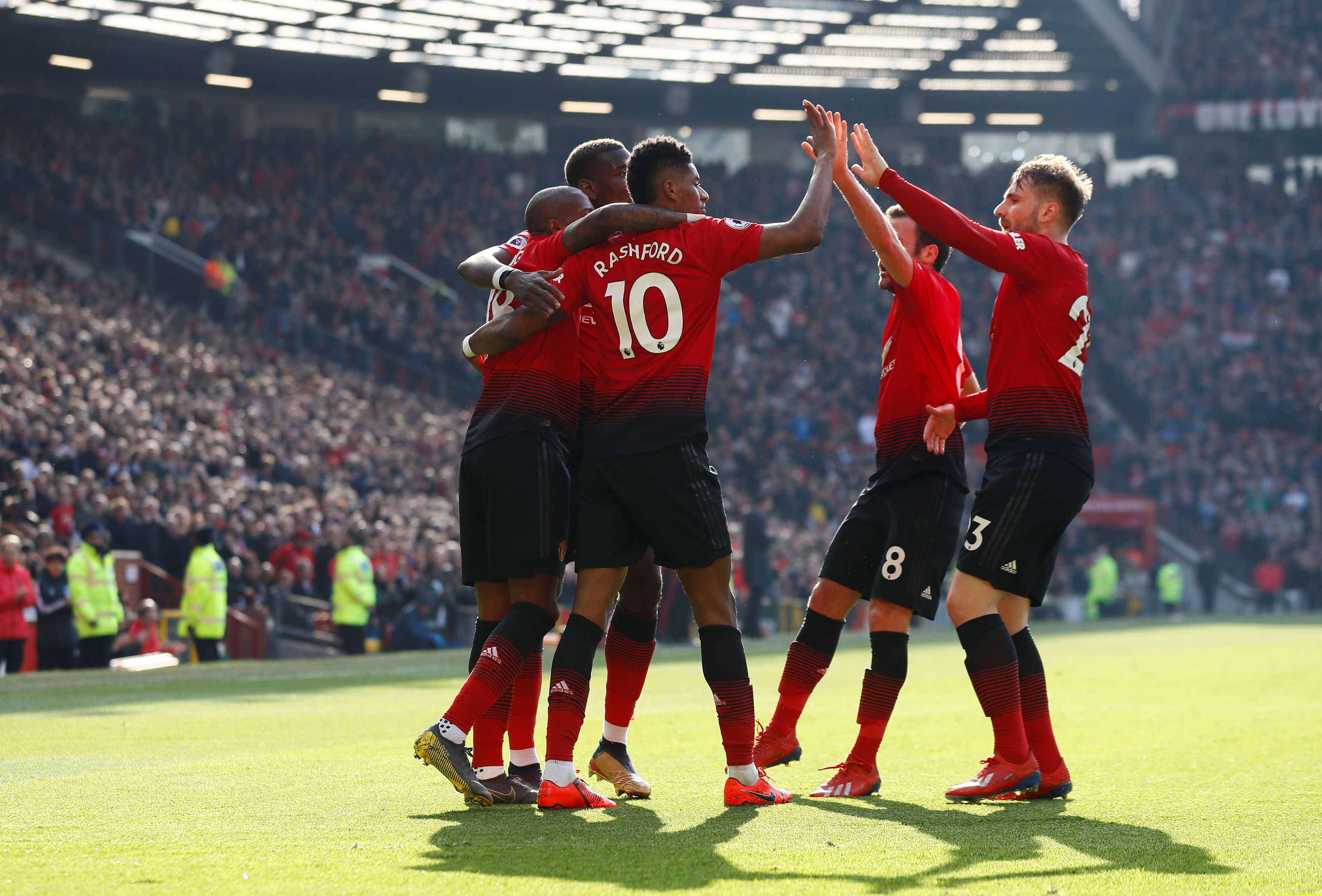 比赛初期就 比赛初期就